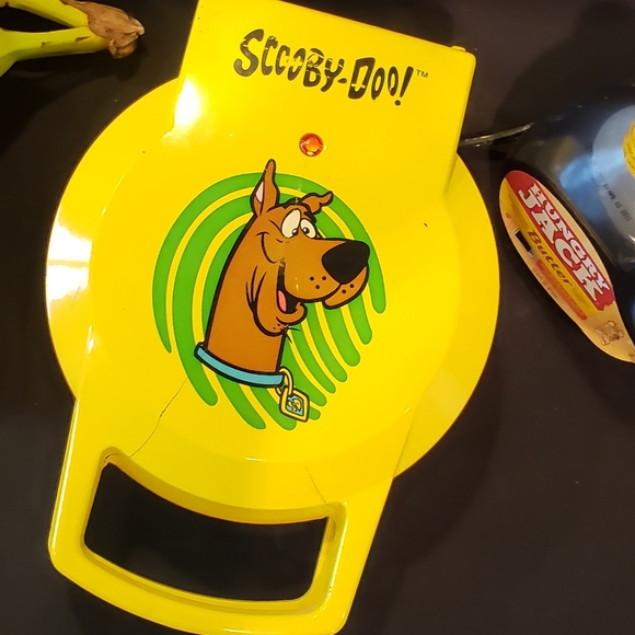 scooby waffle maker